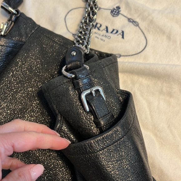 Authentic Prada Sacca Nero Lux shoulder bag with silver chain - Picture 3 of 13